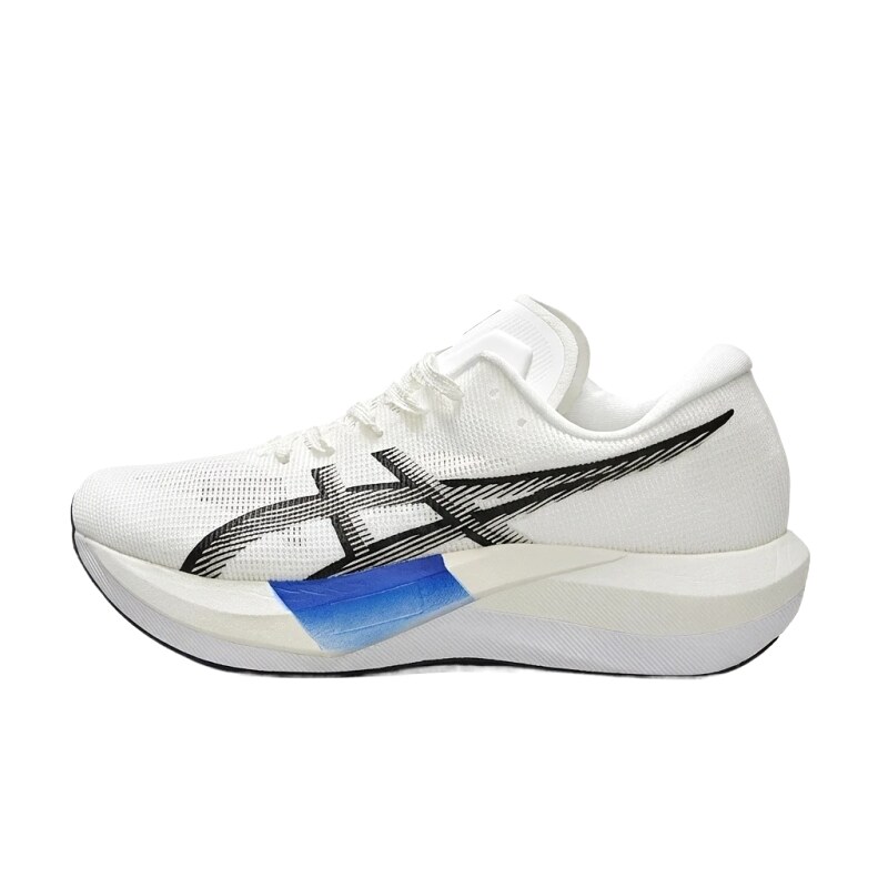 ASICS lightweight and fashionable white running shoes