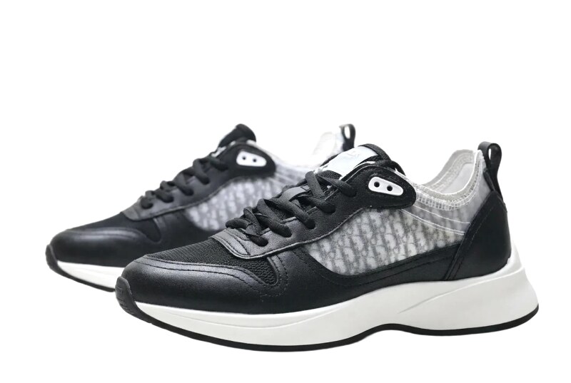 Dior sporty black and white sneakers