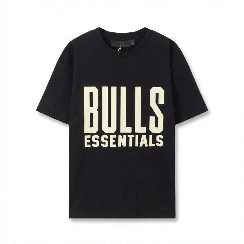 ESSENTIALS Bulls-style black T-shirt