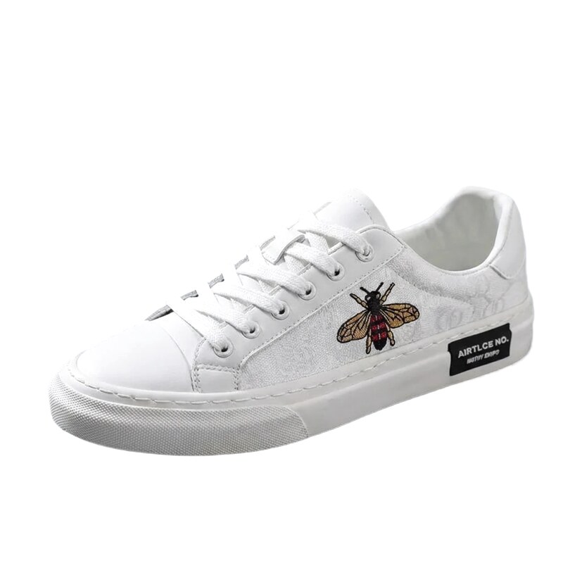Gucci bee - embroidered small white shoes