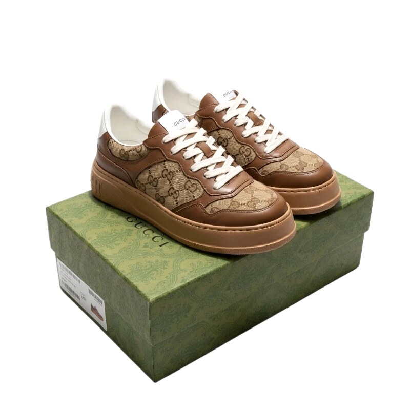 Gucci retro-style brown loafers