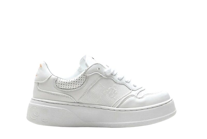 Gucci retro-style white canvas shoes