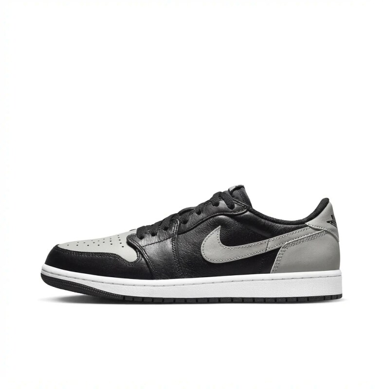 Jordan AJ1 black, white and grey trendy sneakers