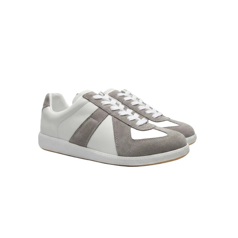 Maison Margiela retro-style grey sports shoes