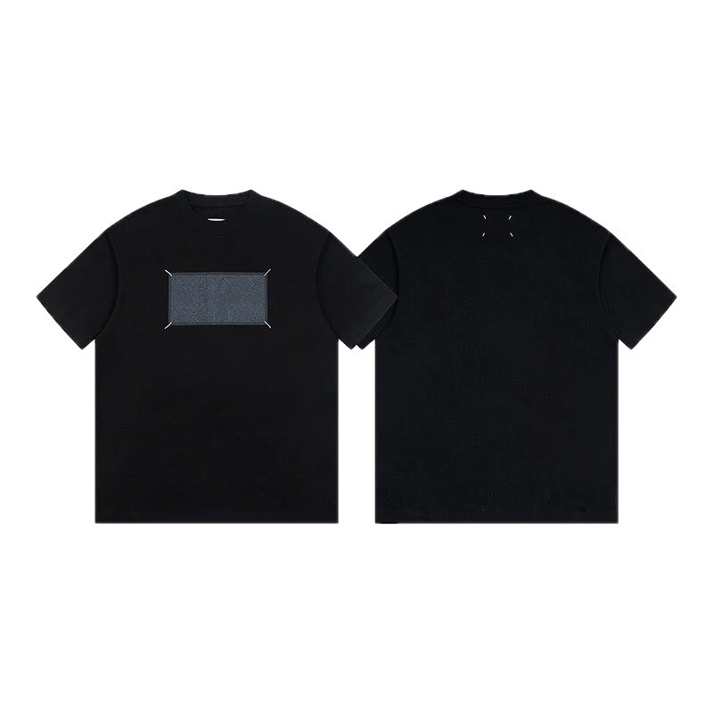 Maison Margiela Stitched Minimalist Style Black Short-sleeve T-shirt