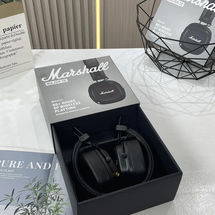 Marshall Major Wireless Headphones in Black