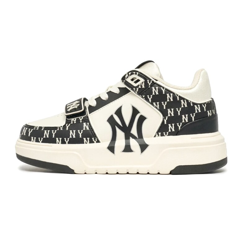 MLB Yankees black and white retro-style canvas shoes