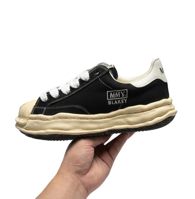 MMY BLAKEY retro - style black shoes