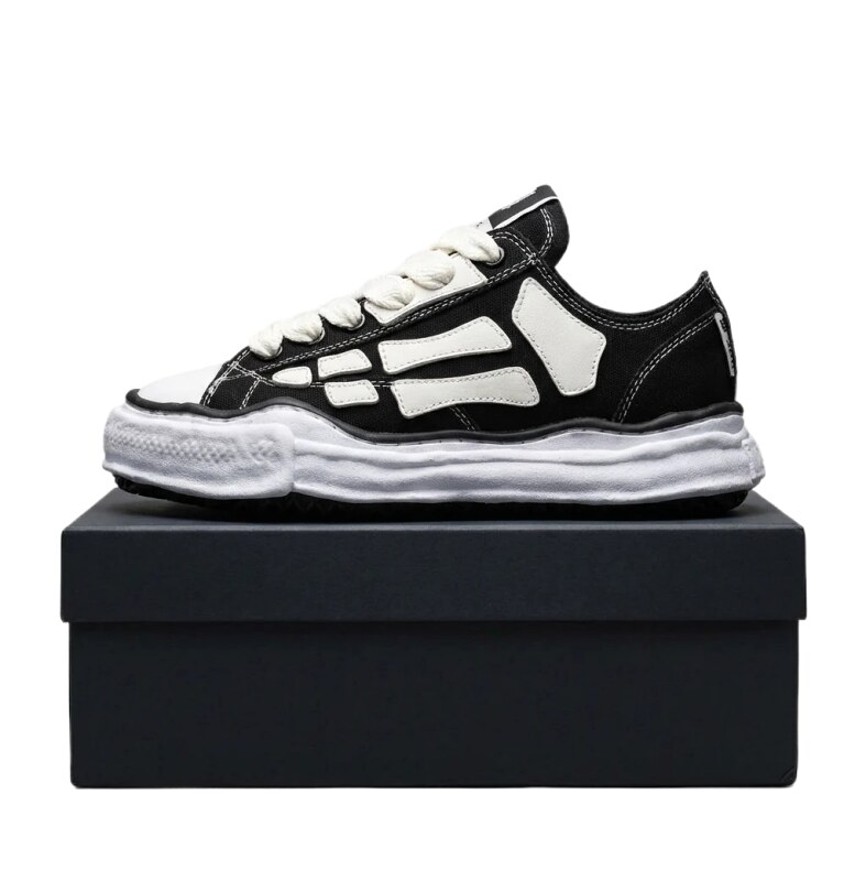 MMY Deconstructed Style Black and White Canvas Shoes