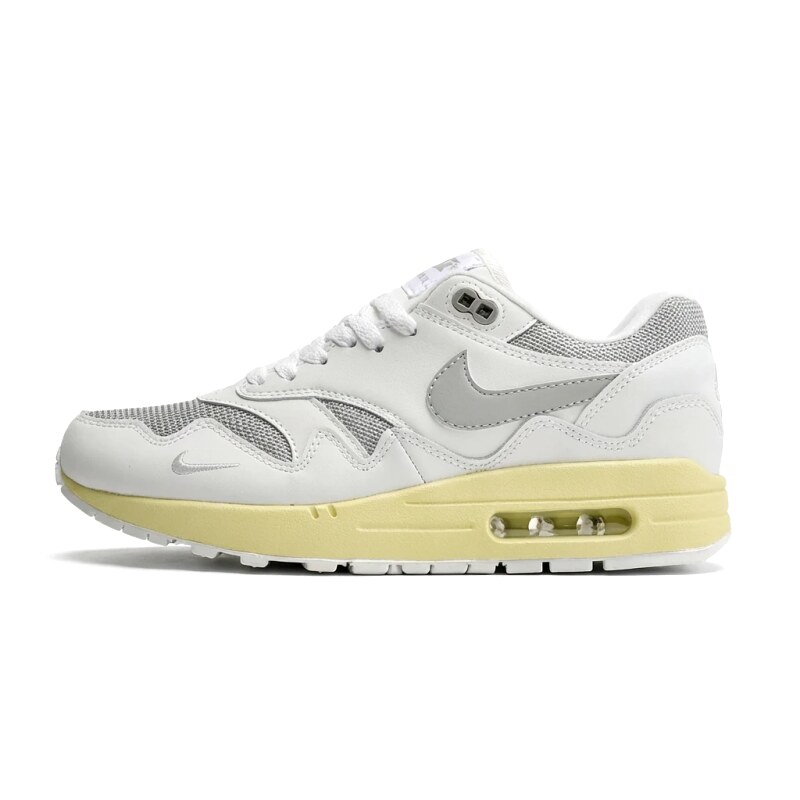 Nike Air Max retro-style white shoes