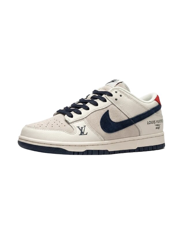 Nike Dunk Low retro-style sneakers