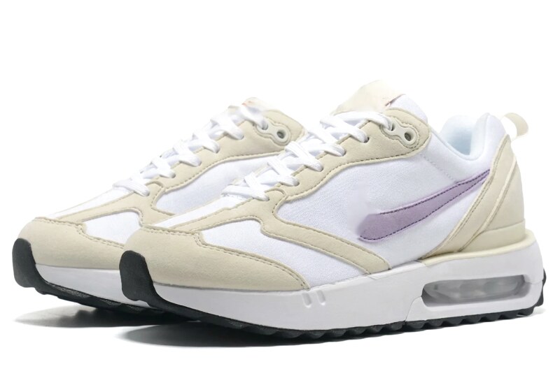 Nike retro-style off-white sports shoes