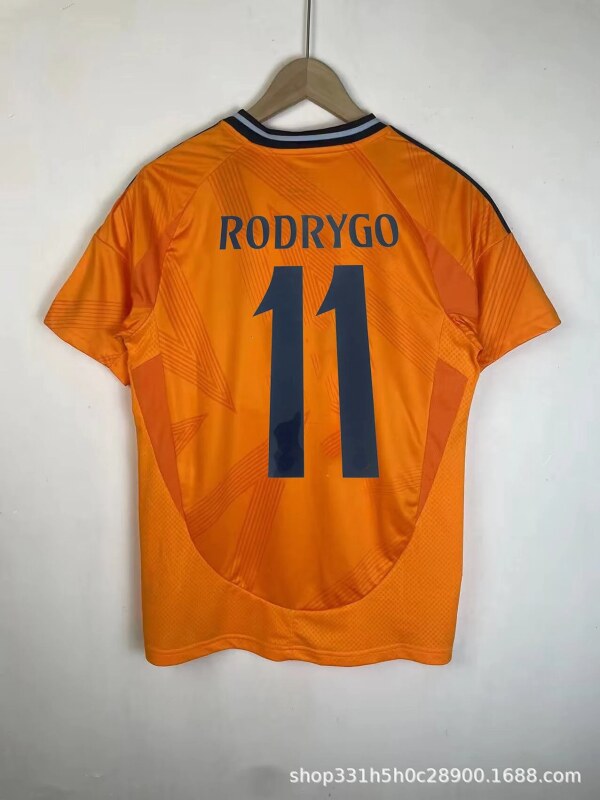 Real Madrid Resort Bellingham #5 soccer jersey White Real Madrid with Premium Look