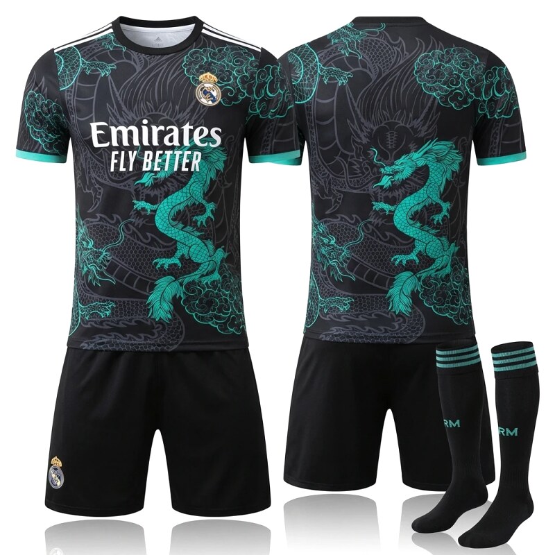 Real Madrid's black jersey with Chinese dragon pattern in the national style.