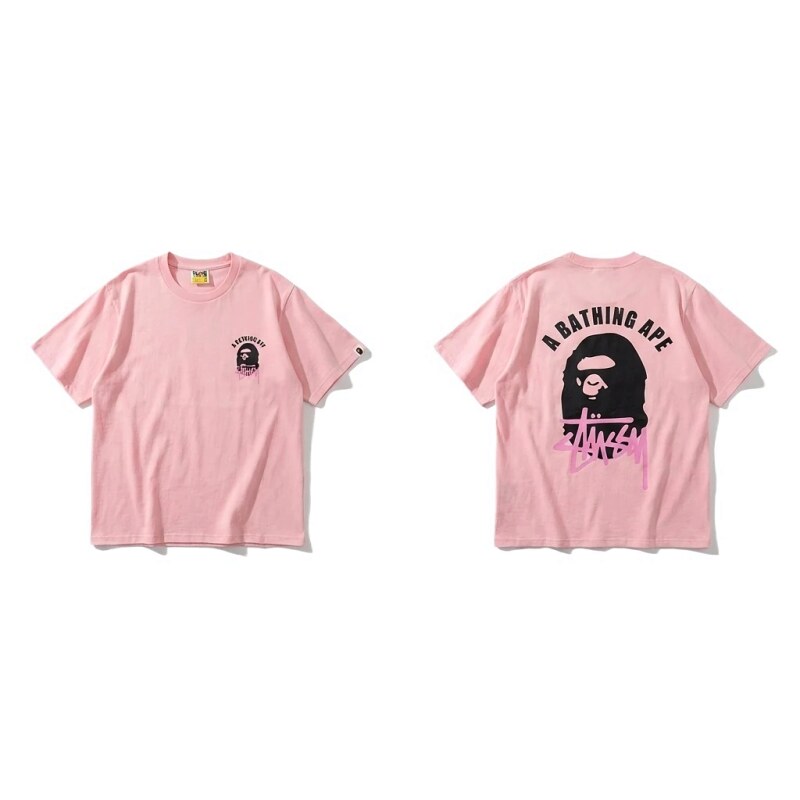 The classic pink trendy T-shirt of Bape.