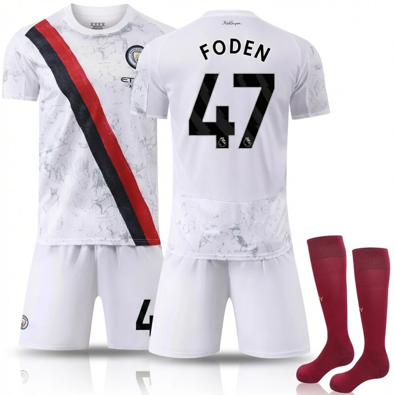 The windbreaker of the No. 47 player of MCFC.