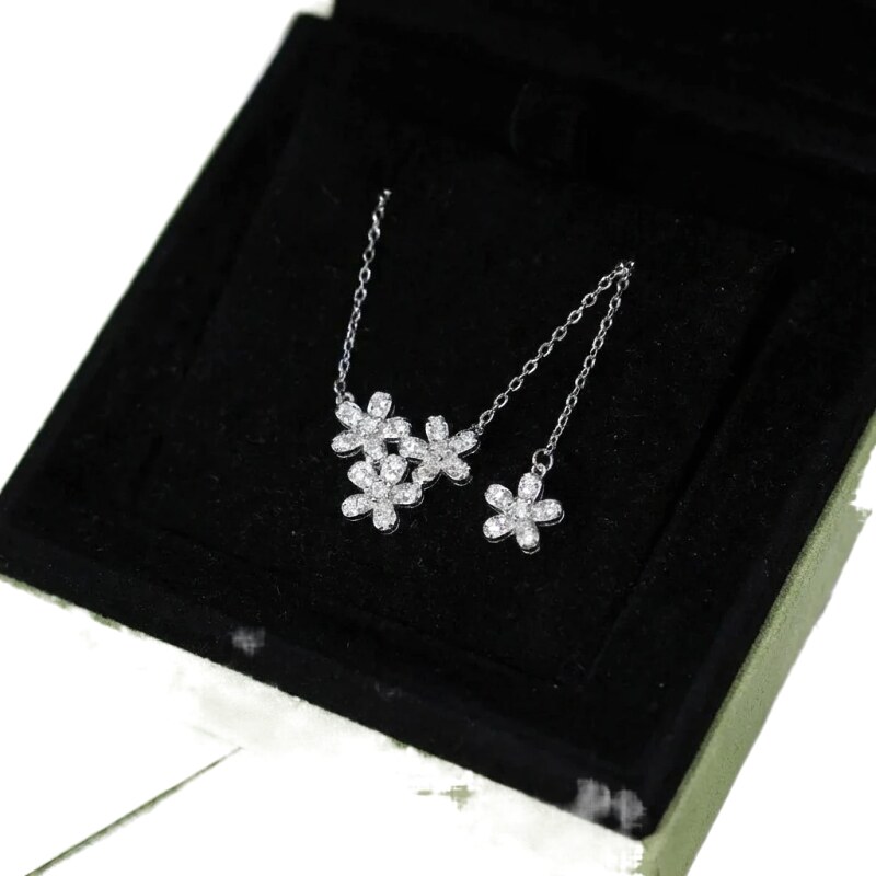 Van Cleef & Arpels Flower Wind Silver Necklace