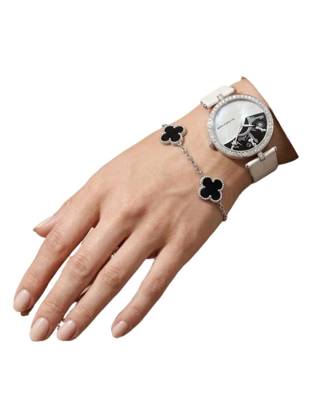 Van Cleef & Arpels Four-Leaf Clover Black Bracelet