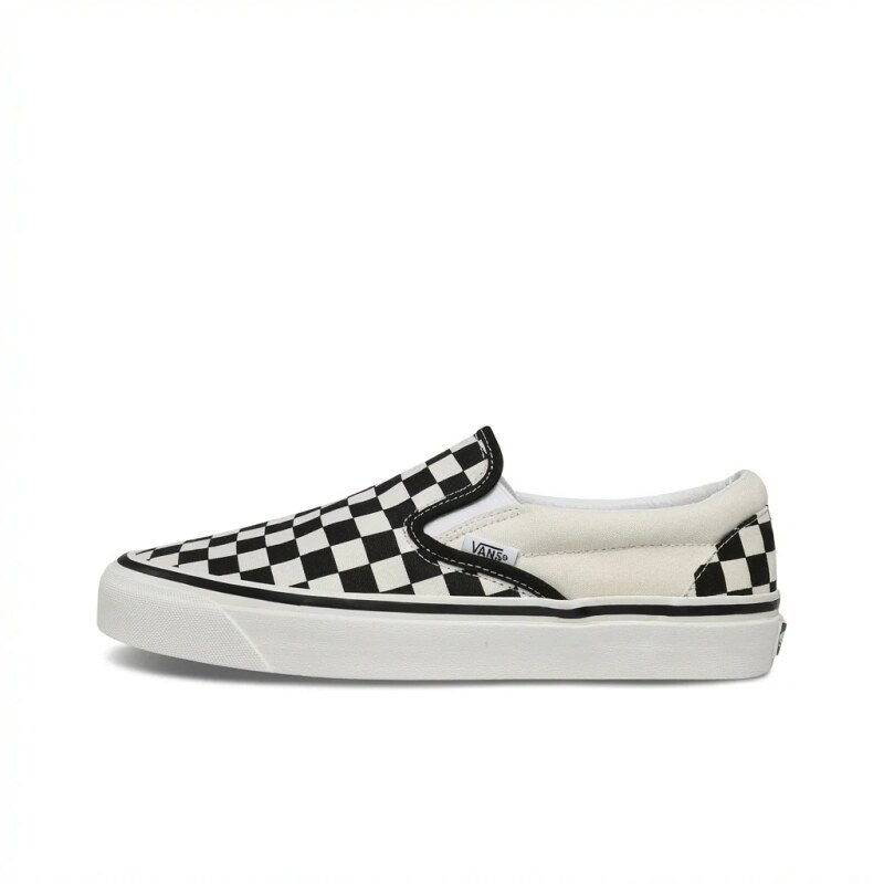 Vans Checkerboard Casual Shoes (Black and White)
